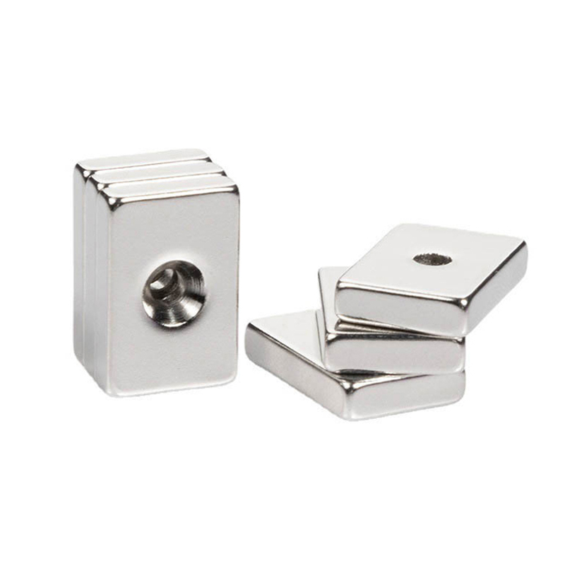 High performance square magnet